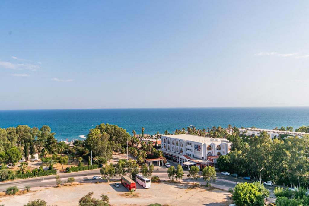 Lara Park Suites Antalya Exterior photo