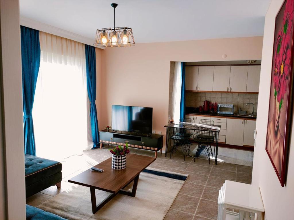 Lara Park Suites Antalya Exterior photo
